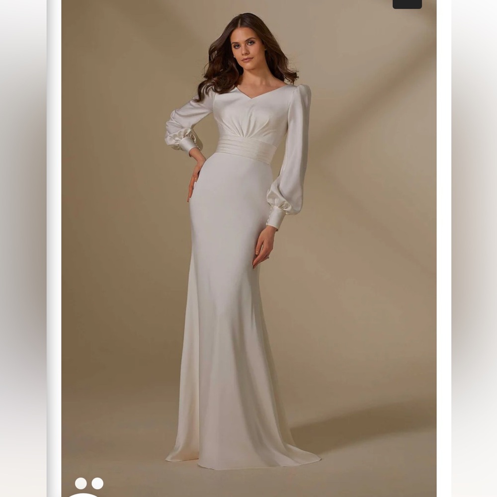 Morilee London 30143